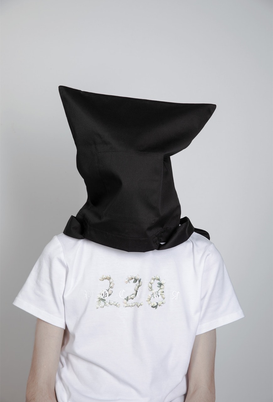 228
