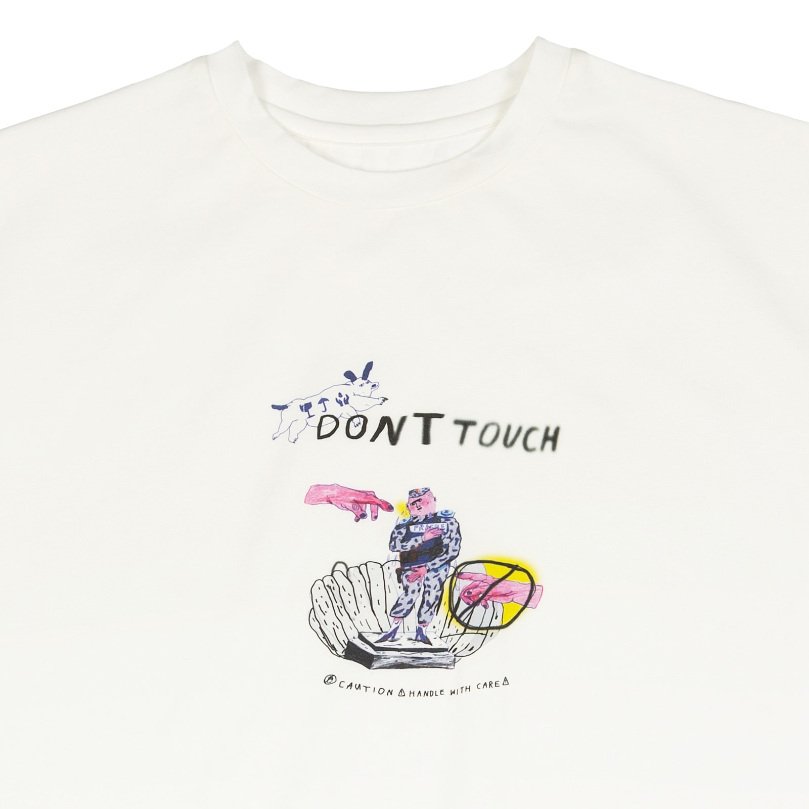 futbolka_dont_touch_2